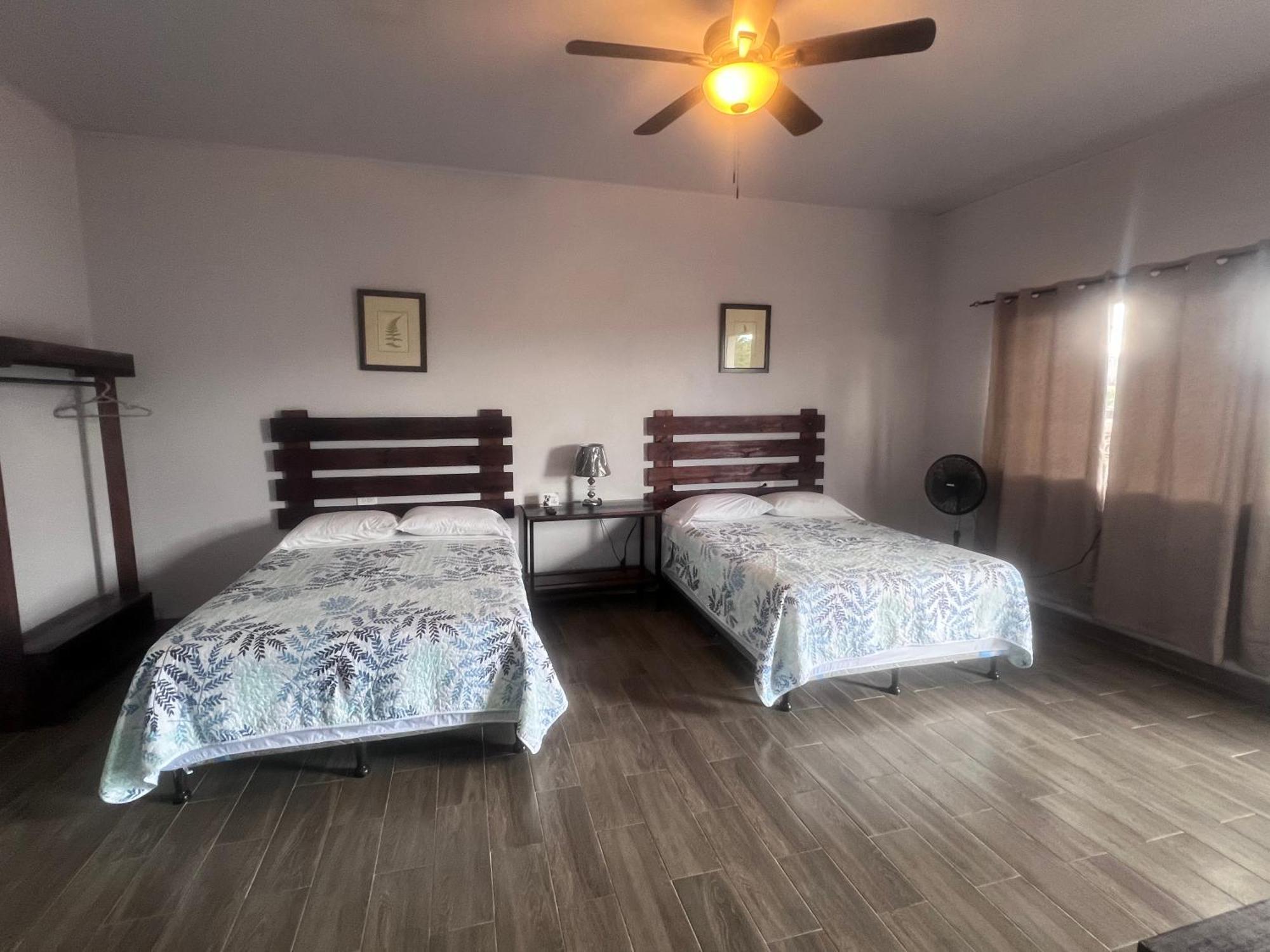 Wally'S Place Estelí 외부 사진